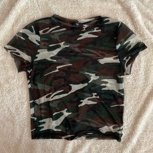 Q Mesh Camo Tee Size M